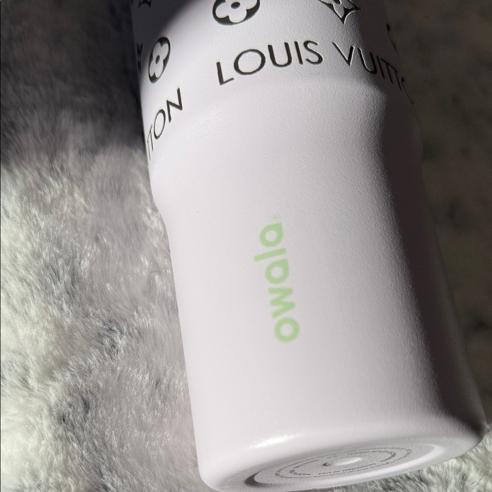 New custom  24 oz OWALA stainless light lavender Travel Tumbler